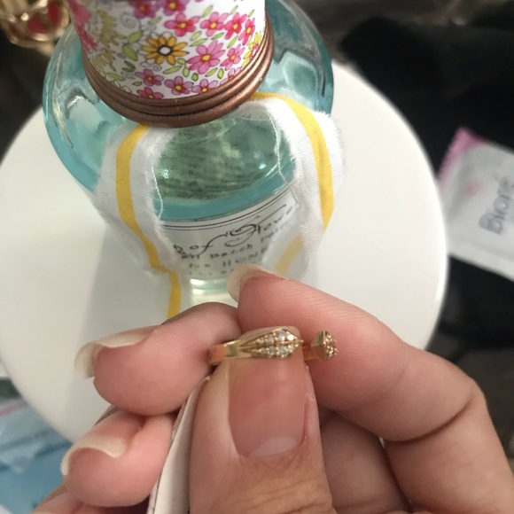 BNWT MIDI 14K GOLD DIAMON MIDI OPEN RING $498 - Picture 4 of 8